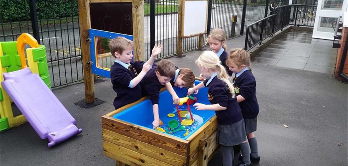 Encourage Free Play In Your Early Years Classroom