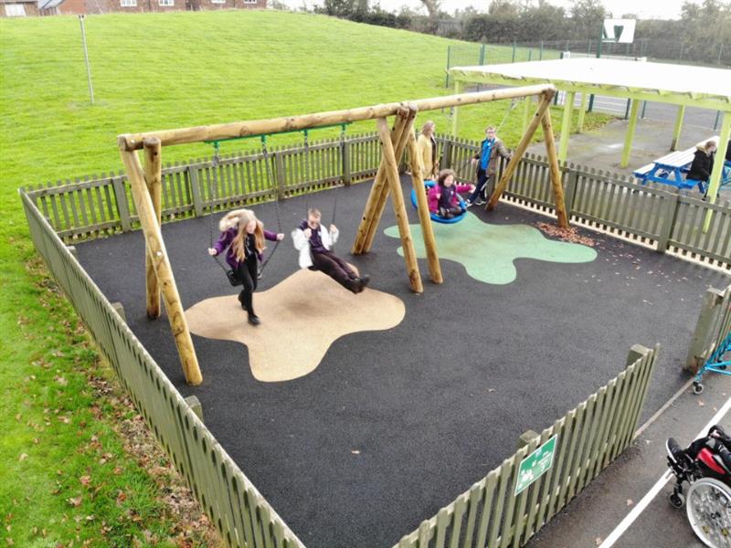 Timber Swing (2.4M) with Two Flat Seats and One Group Seat