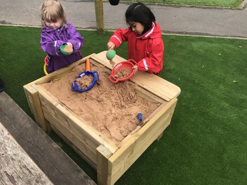 Sand Table with Lid