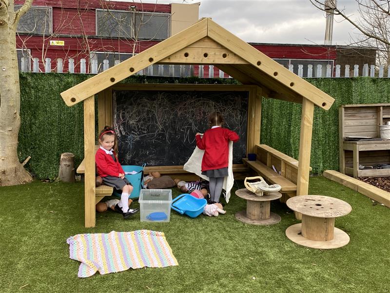 Giant Playhouse with Walls, Chalkboard and Benches (old)