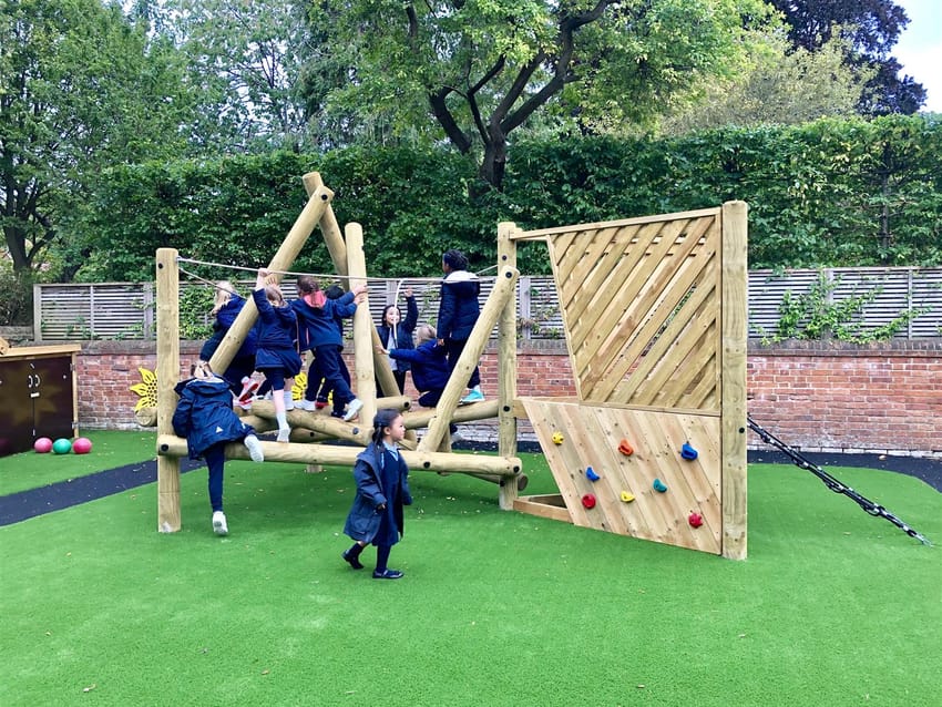 Oxford High Pre-Prep’s Playground Equipment Main Image