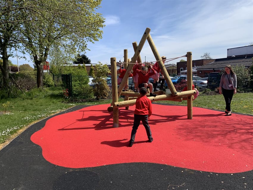 Blanford Mere Primary Schools Active Play Environment  Main Image