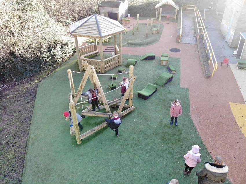 Rawmarsh Sandhill Primary School's outdoor learning area Main Image