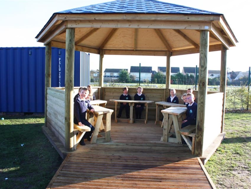 Avonwood Primary School’s Outdoor Classroom Main Image