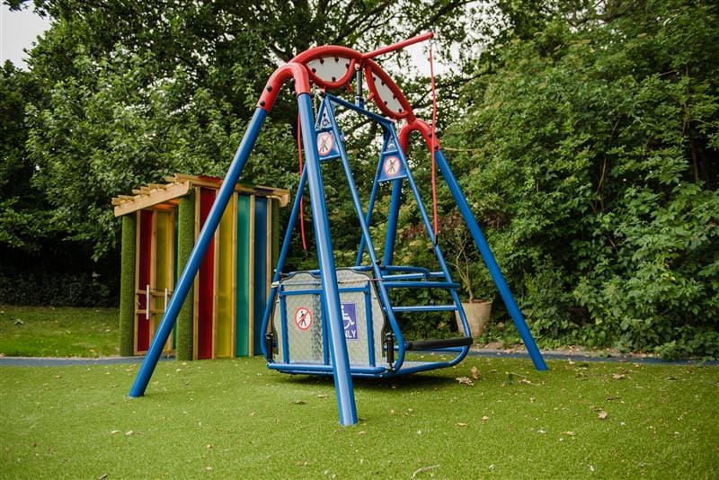 sen wheelchair swing