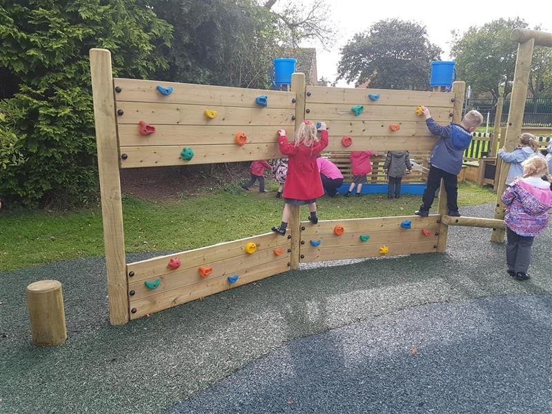 school playground trim trail equipment