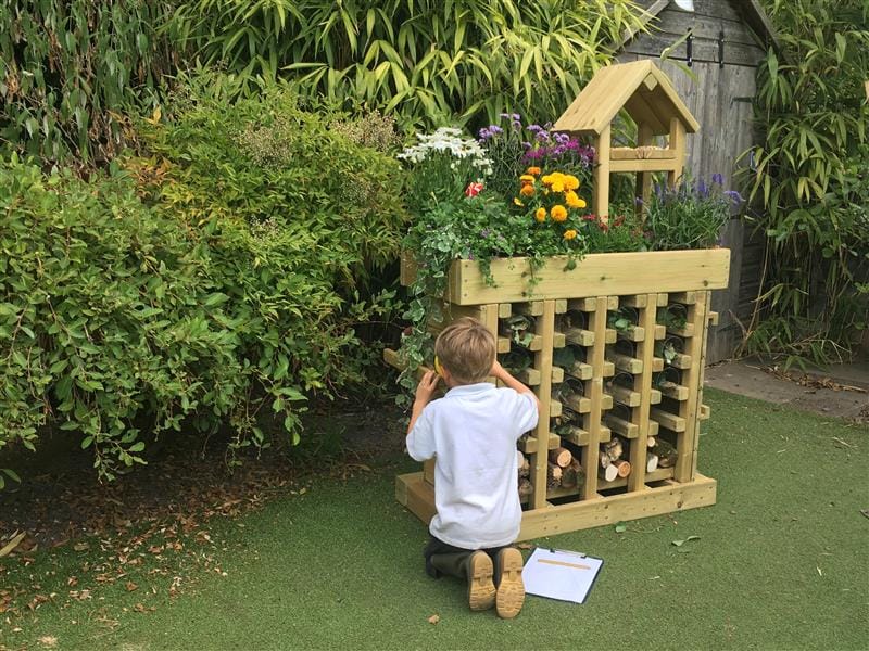 artificial grass for schools 