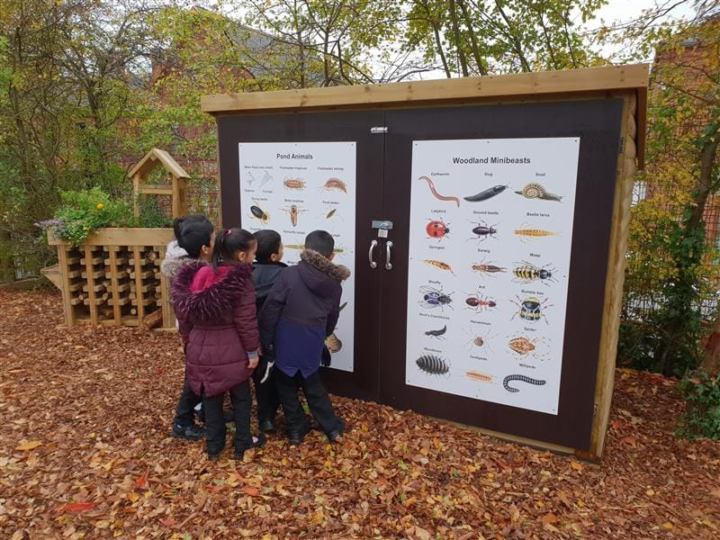 playground bug hotel