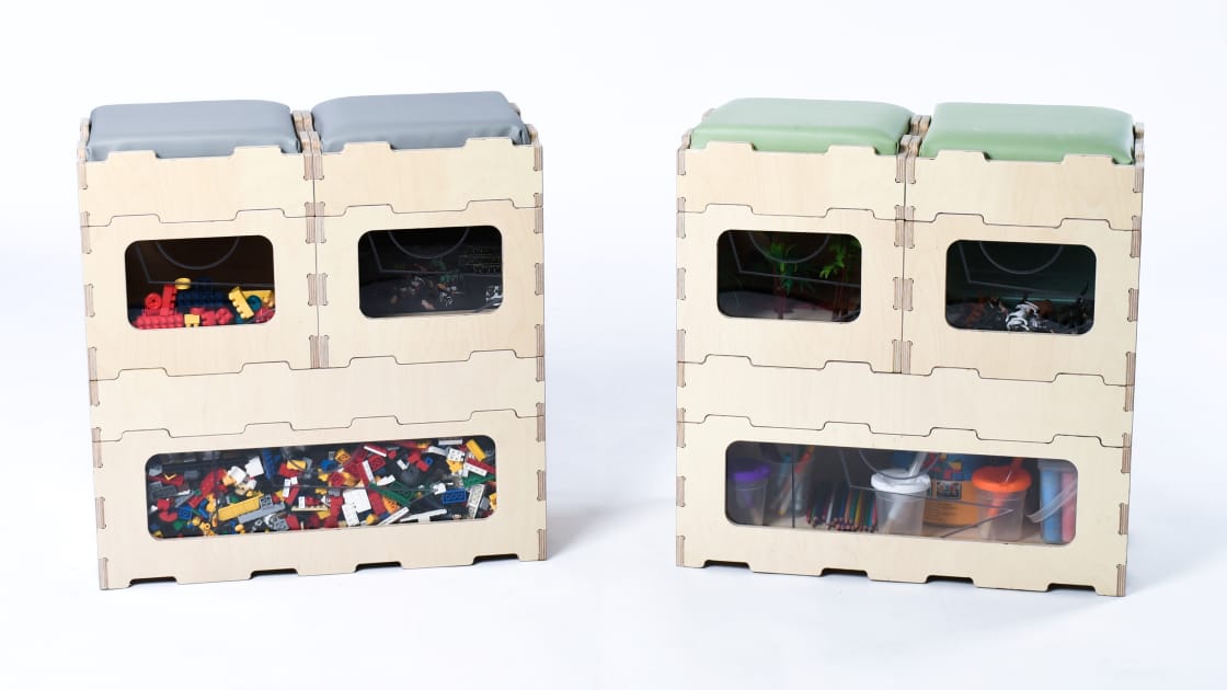 An image of our stack and sit package 3. The image shows 2 stack and sit benches connected to 2 stack and sit blocks each.