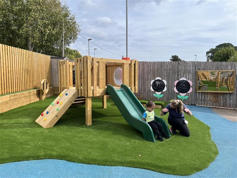 sen playground slide