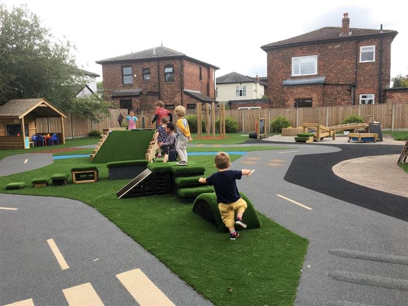 outdoor play equipment for nurseries