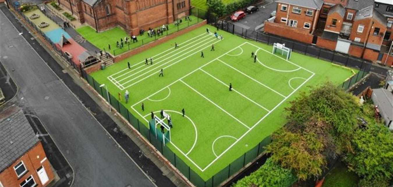 5 Reasons Schools Choose Pentagon Artificial Grass