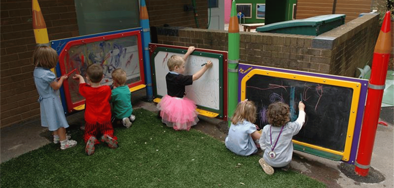 Pentagon Become Teacher Assistants for the Day