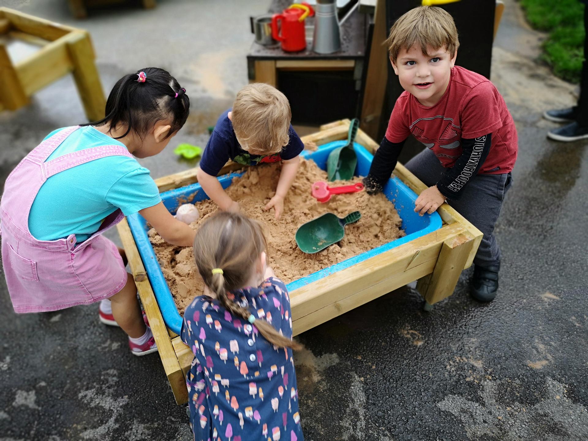 nursery garden sand table