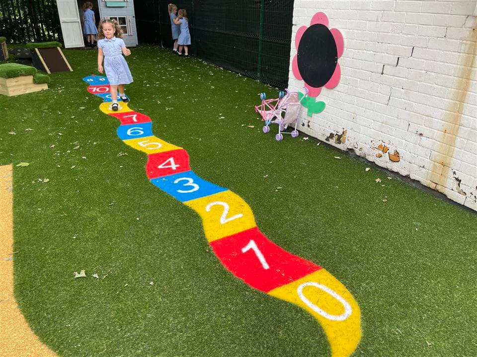 snake saferturf marking