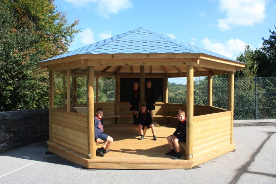 Outdoor Gazebos 