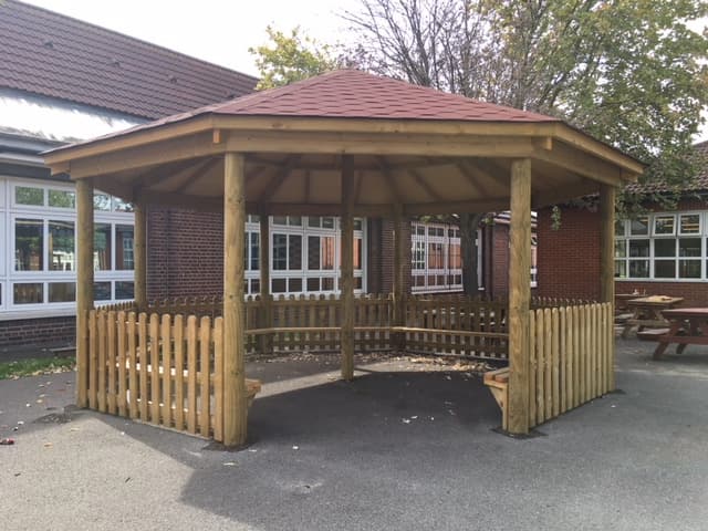 outdoor classrooms for primary schools