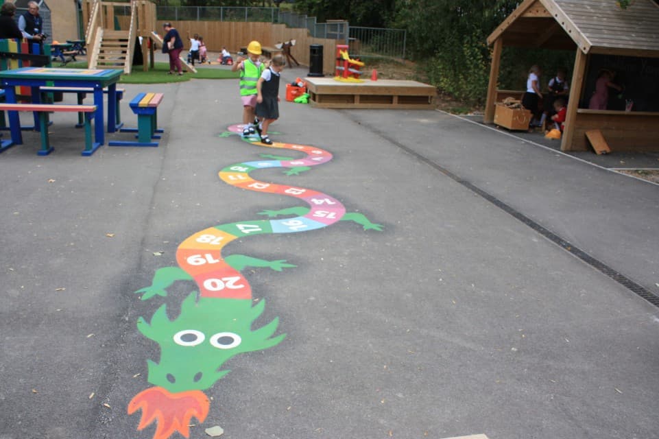 Dragon 0-20 playground marking