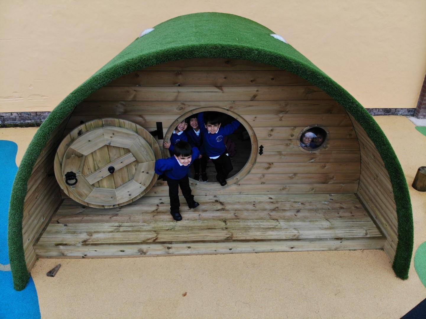 school playground den ideas