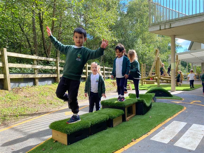 Outdoor movable blocks for primary school childrens playgrounds