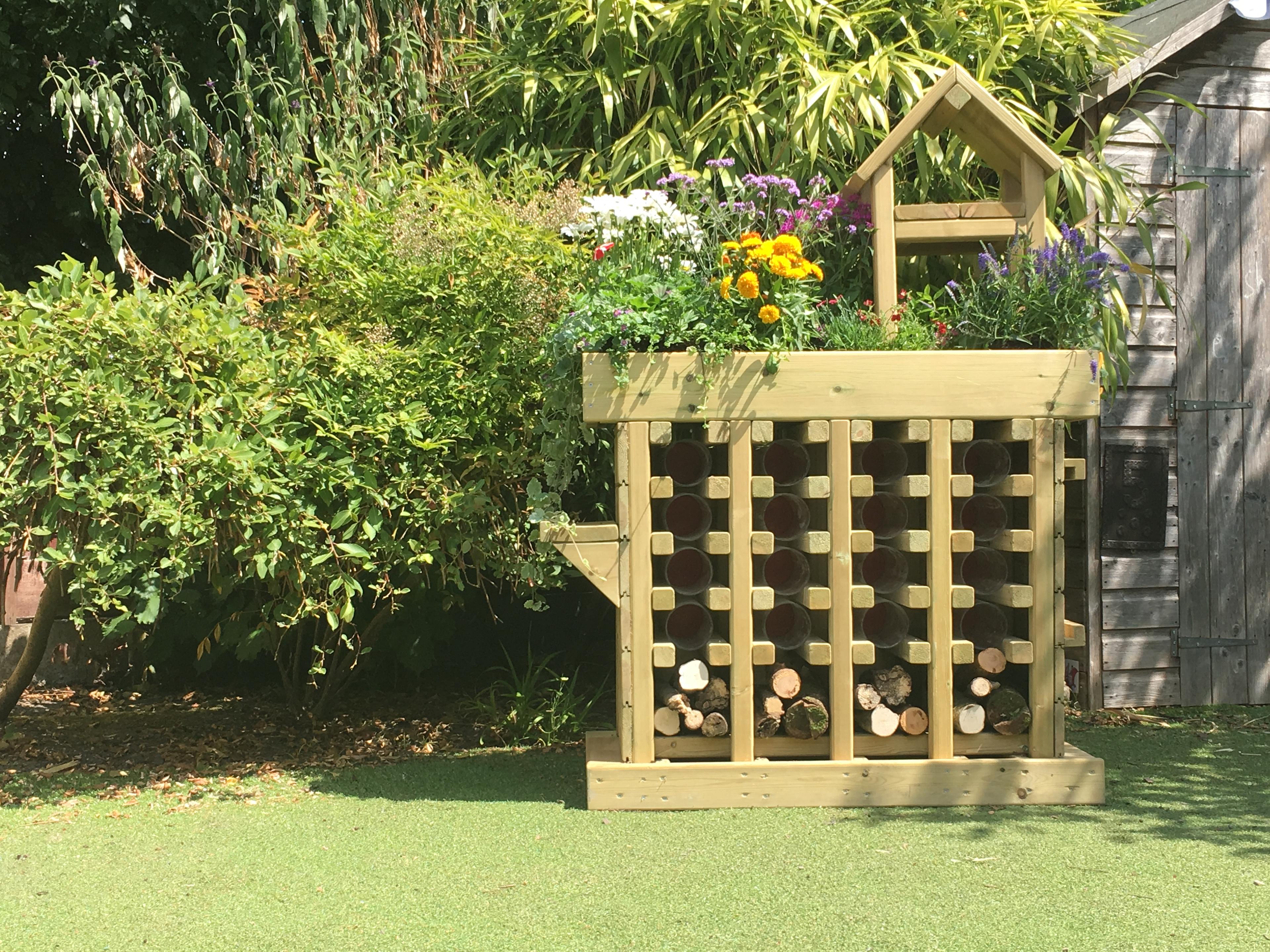 bug hotel ideas