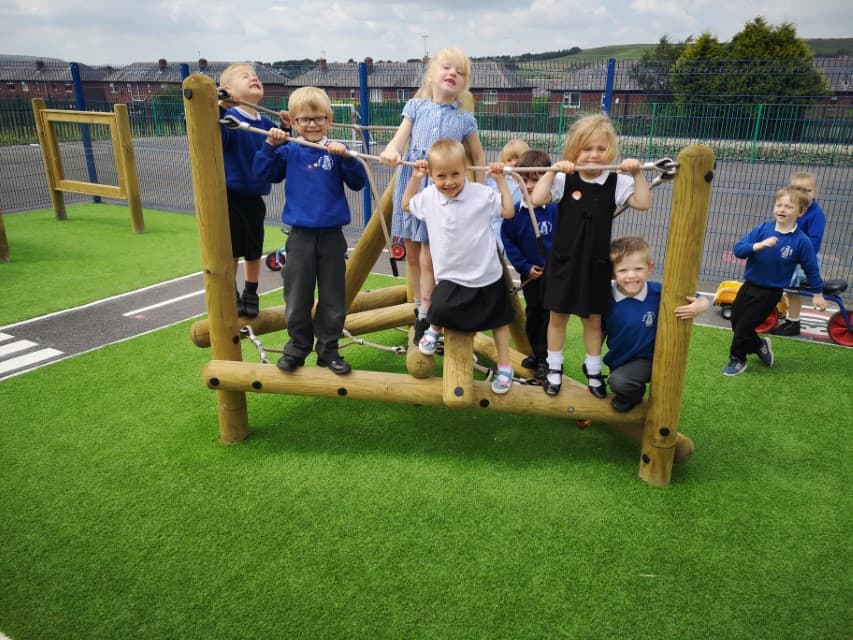 Climbing frames for schools