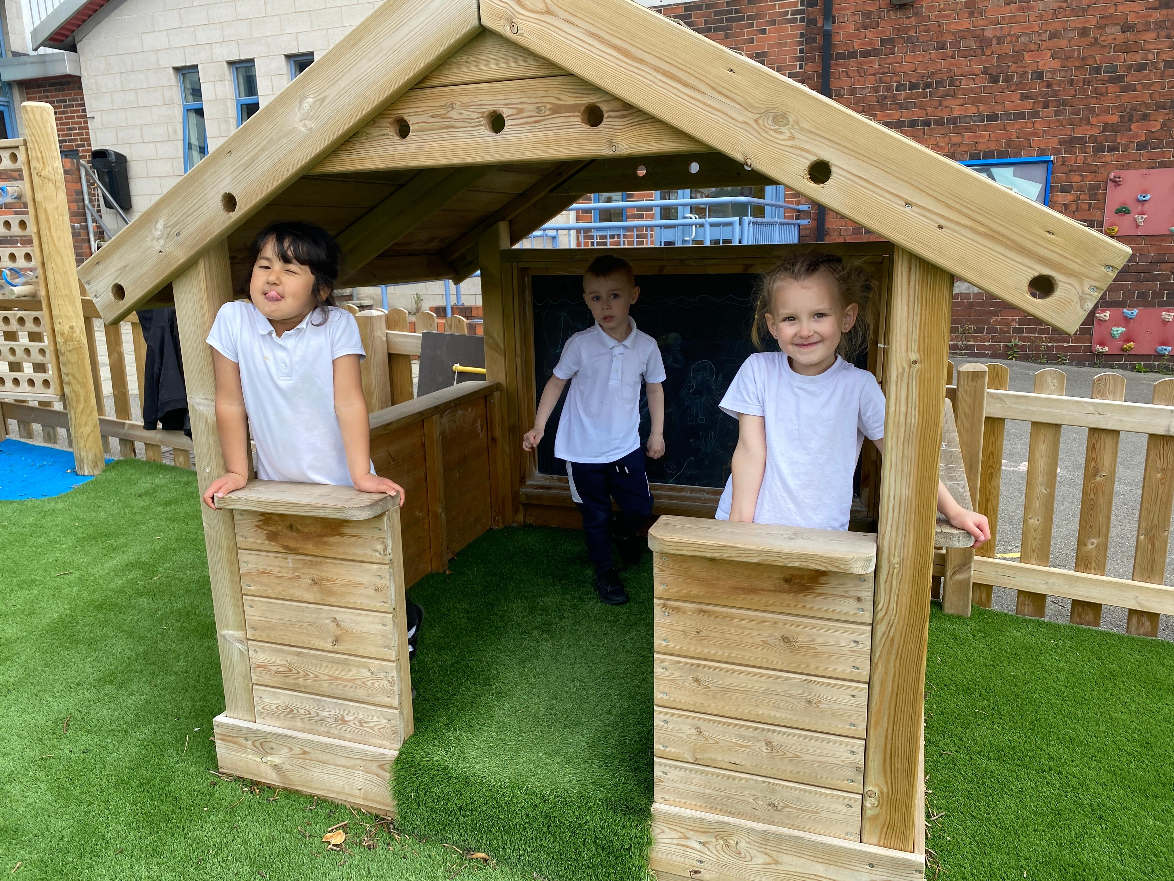 playhouses for eyfs playgrounds