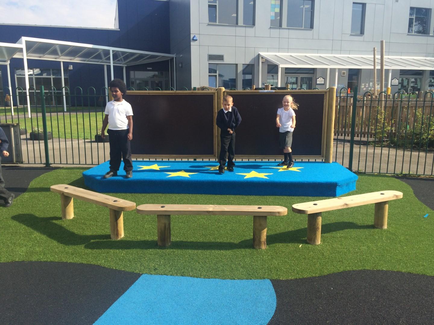 playground performance stage 