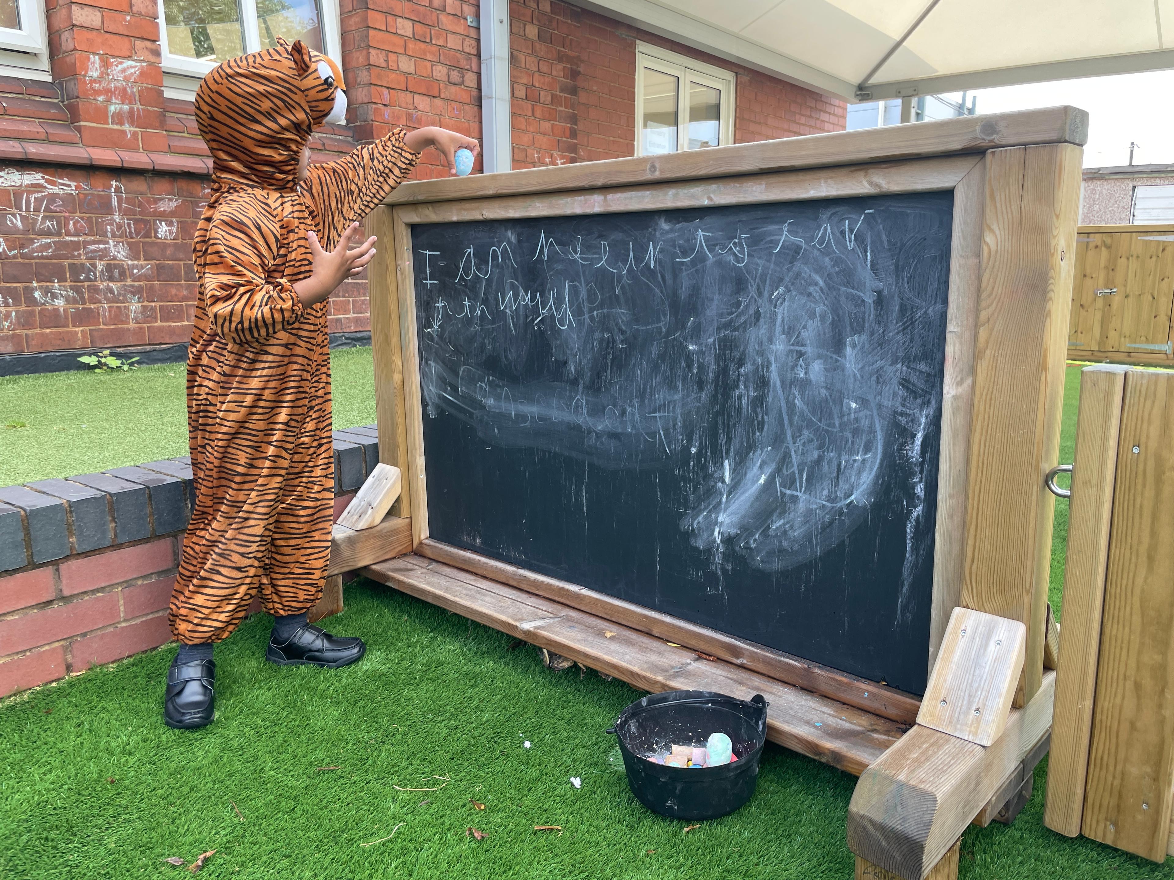 interactive chalkboard for schools