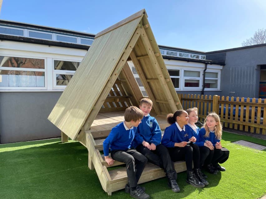 Forest Floor Learning Den