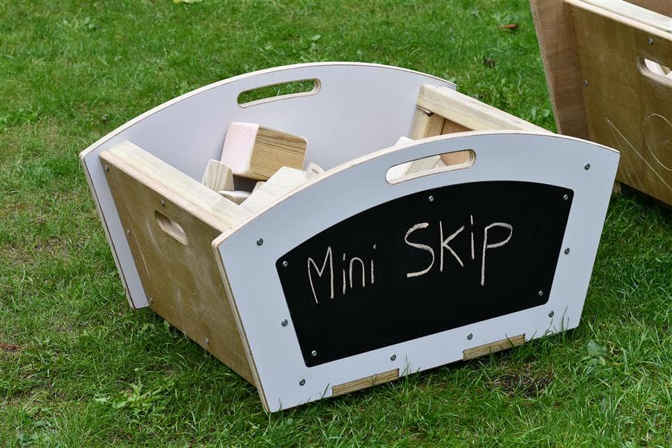 A front view of the mini construction skip