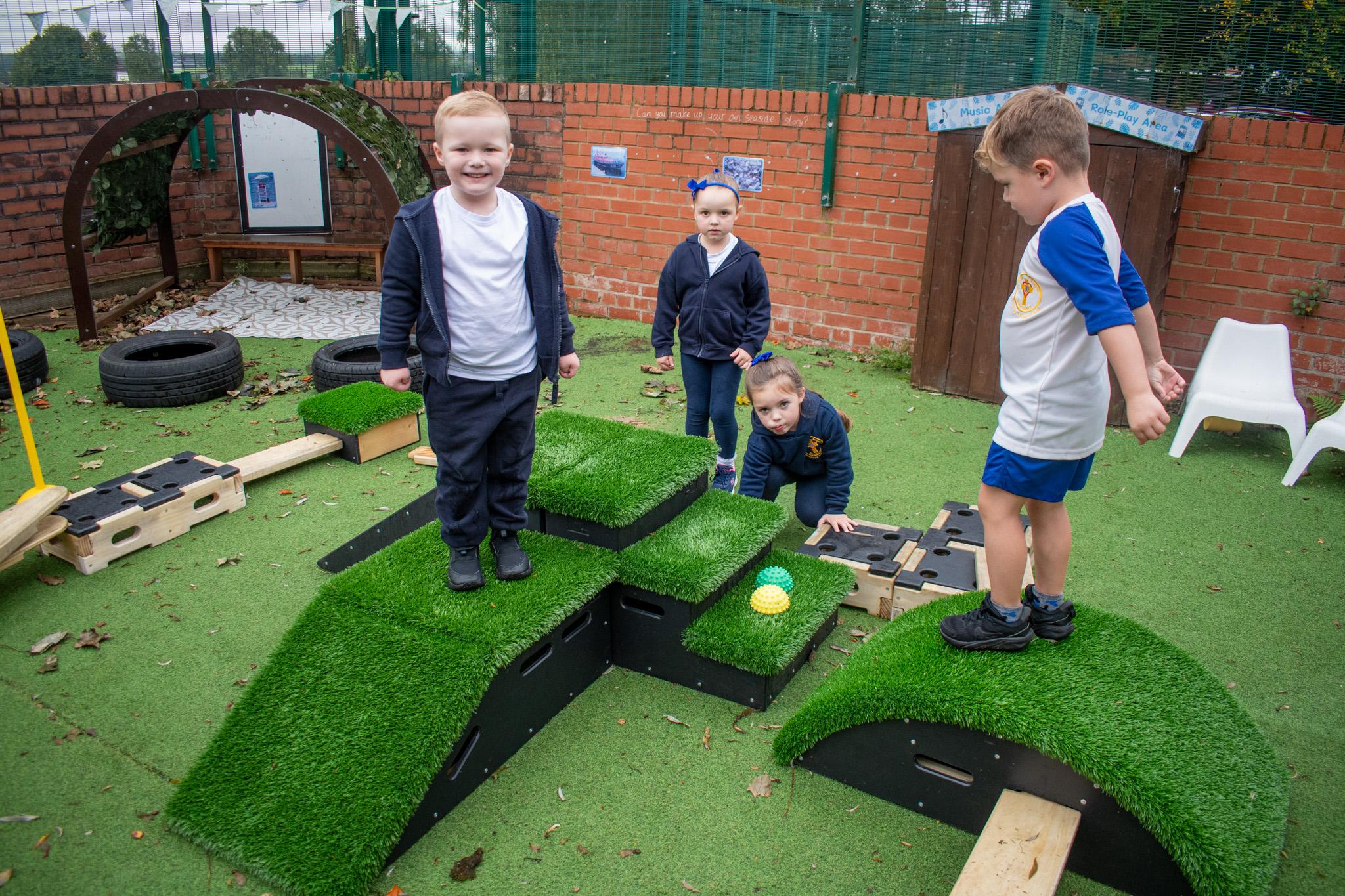 Sports Premium Explorer Package with children