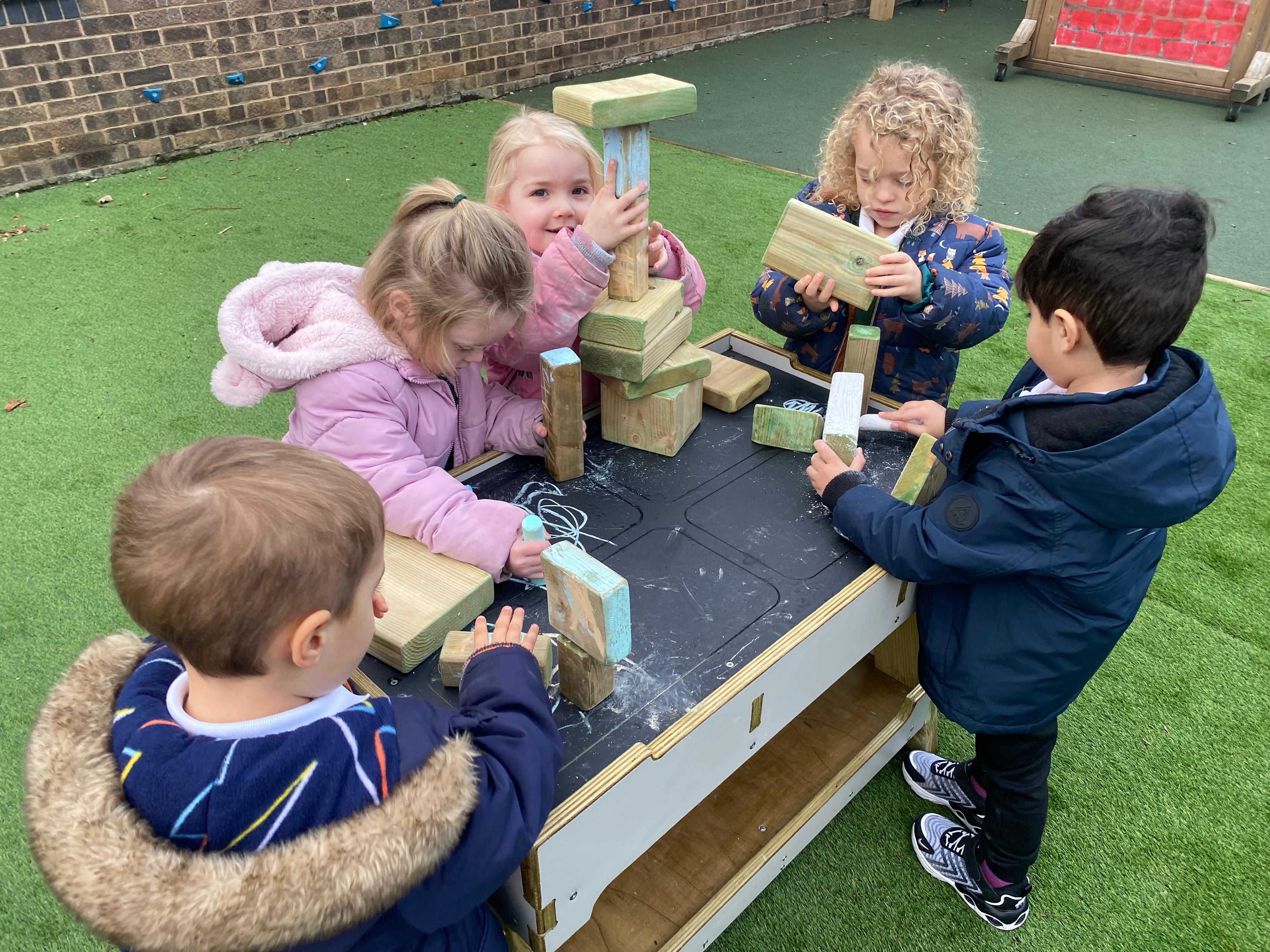 Constructional play for earl years