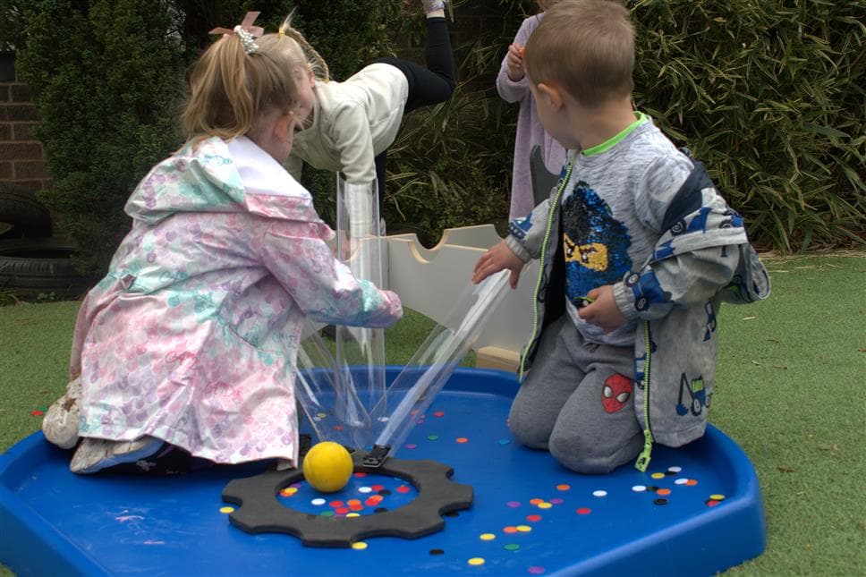 outdoor tuff tray for primary school settings 