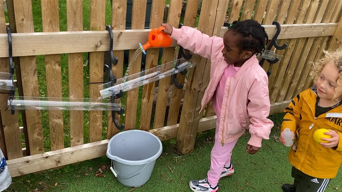 movable water channel hooks for playgrounds