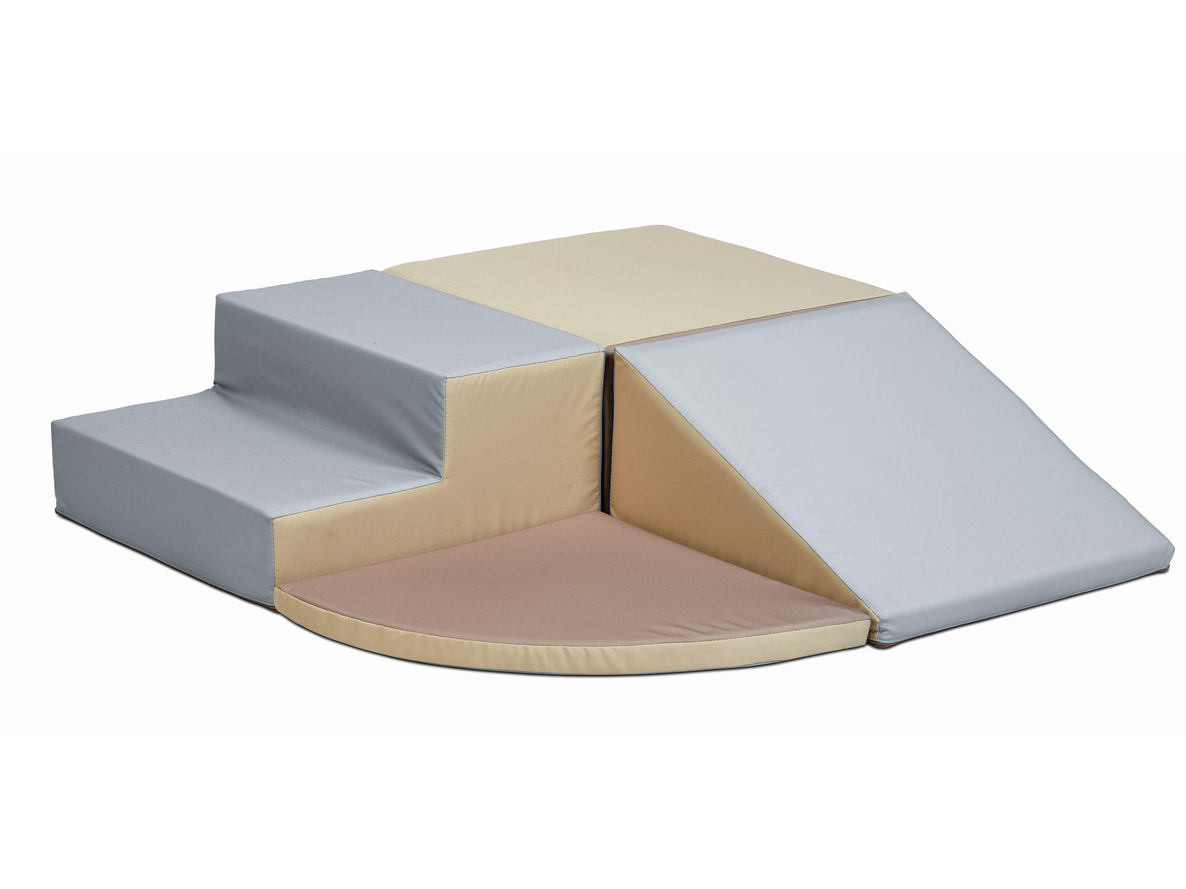 millhouse soft play unit with steps, ramp and seating area