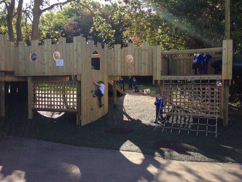 St Peters Primary School's bespoke tree house