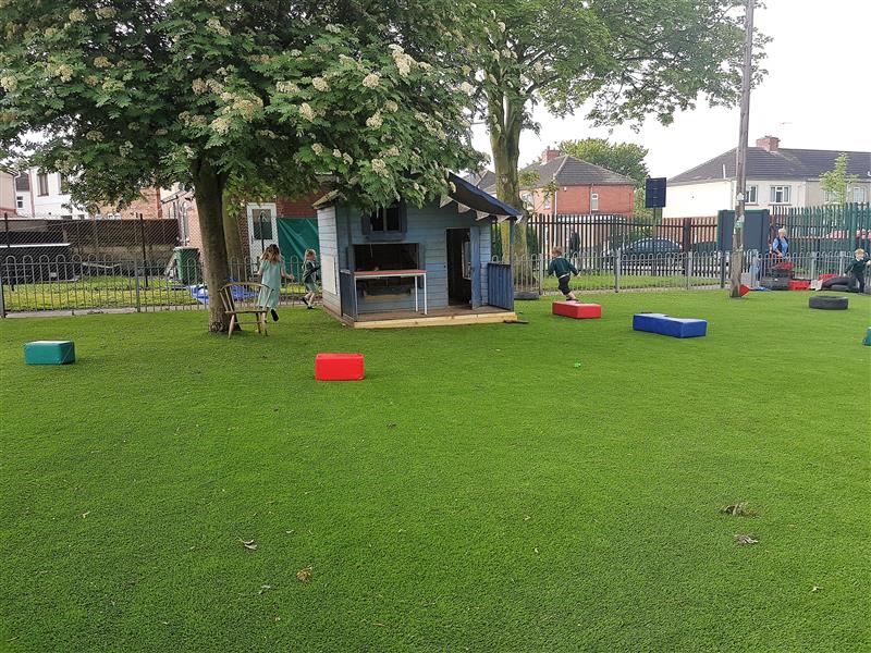 artificial grass for schools