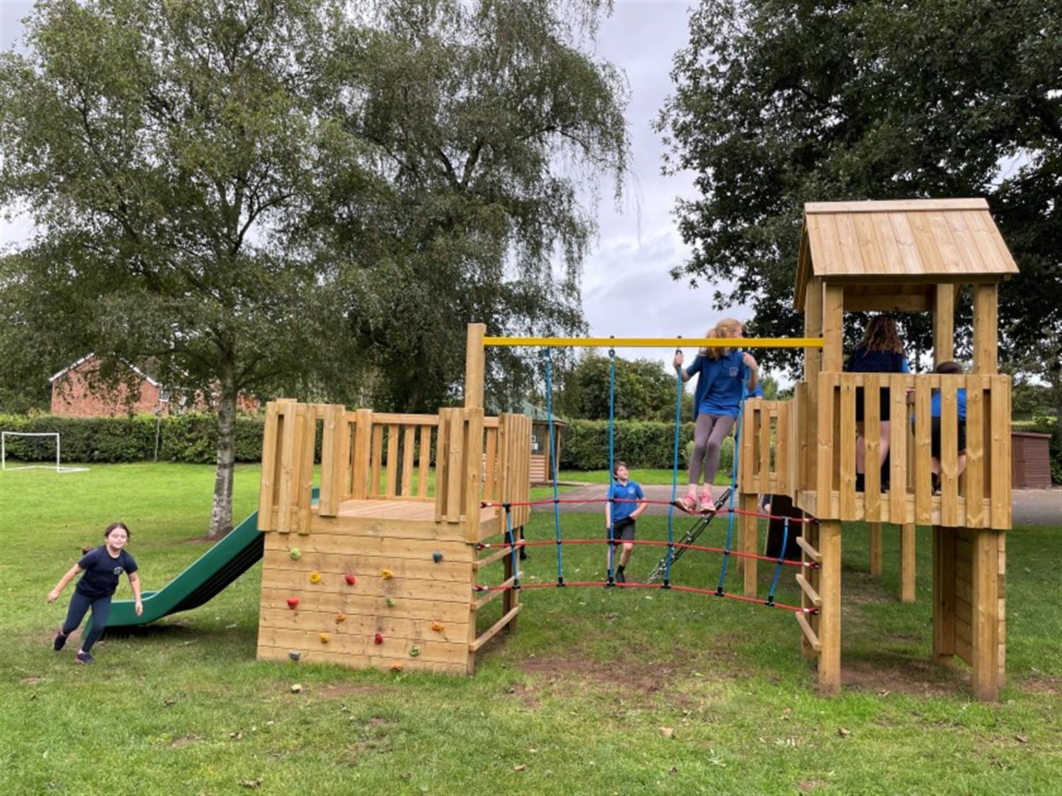 Play Tower for Bromesberrow St Mary’s CofE Primary | Pentagon Play