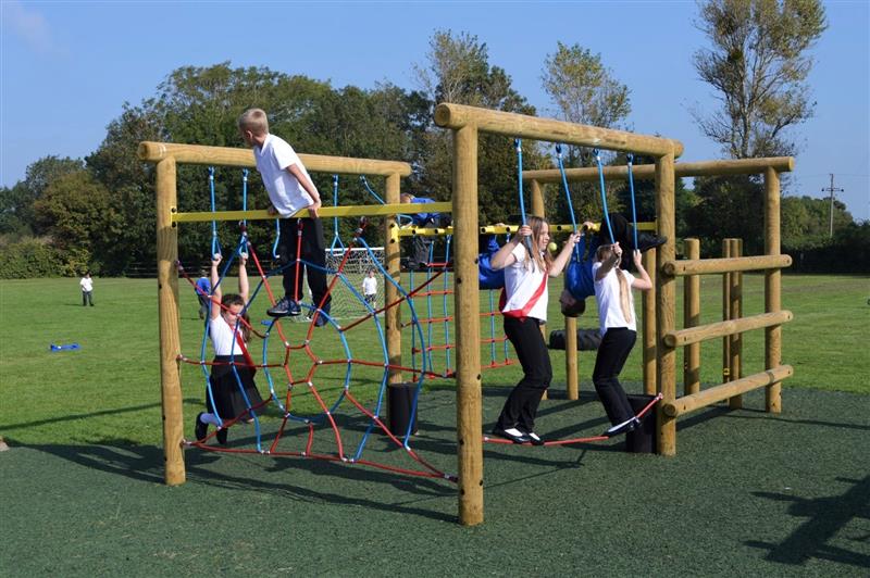 Web Explorer - Pentagon school playground equipment