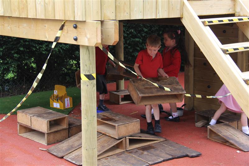 Den-Making - Outdoor Play Castle