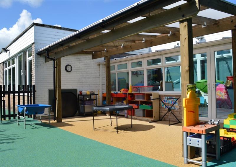 wet pour rubber safety surfacing