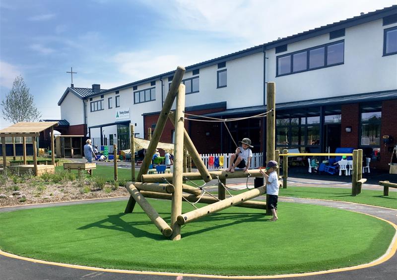 eyfs climbing frames