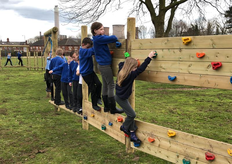 playground trim trails for schools