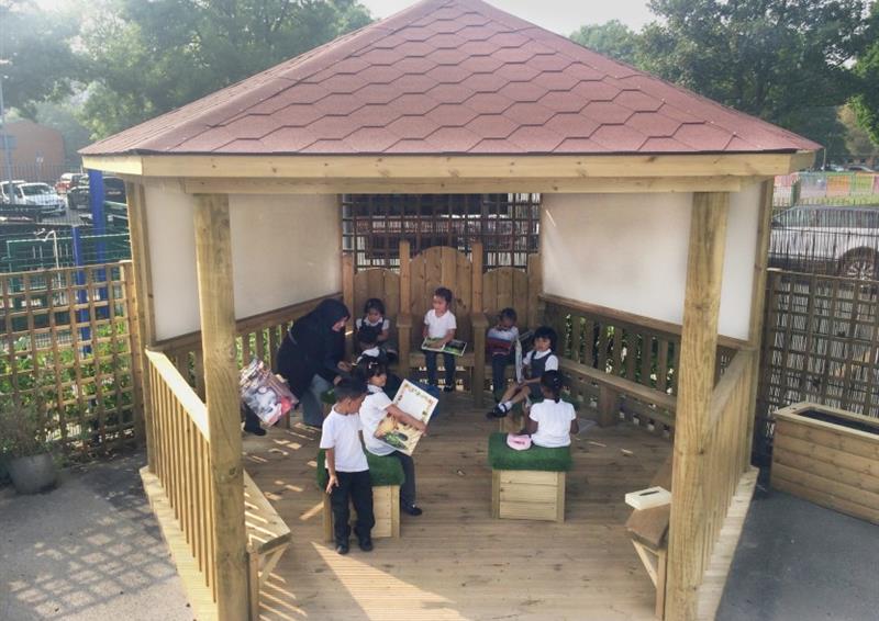 outdoor classrooms for schools