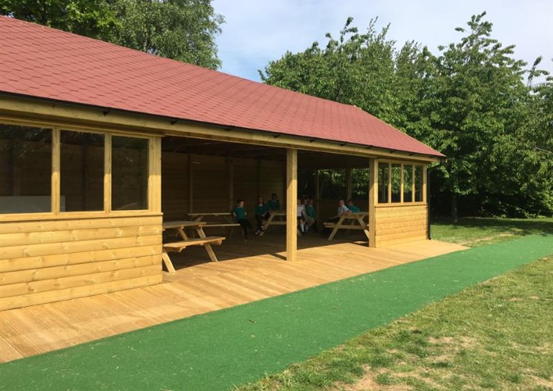 outdoor classrooms for schools 