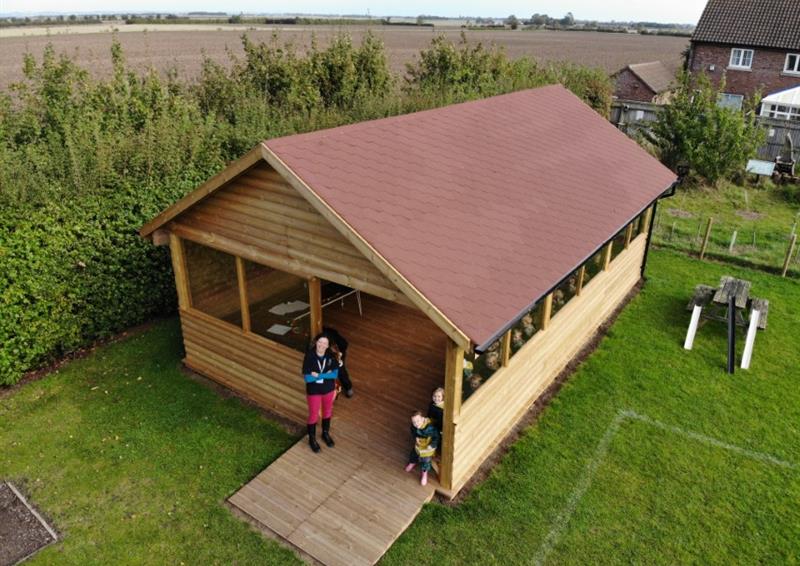 outdoor classrooms for schools 