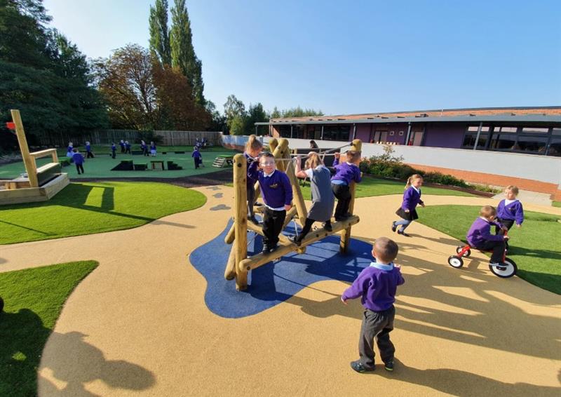 Wet Pour Surfacing For Schools