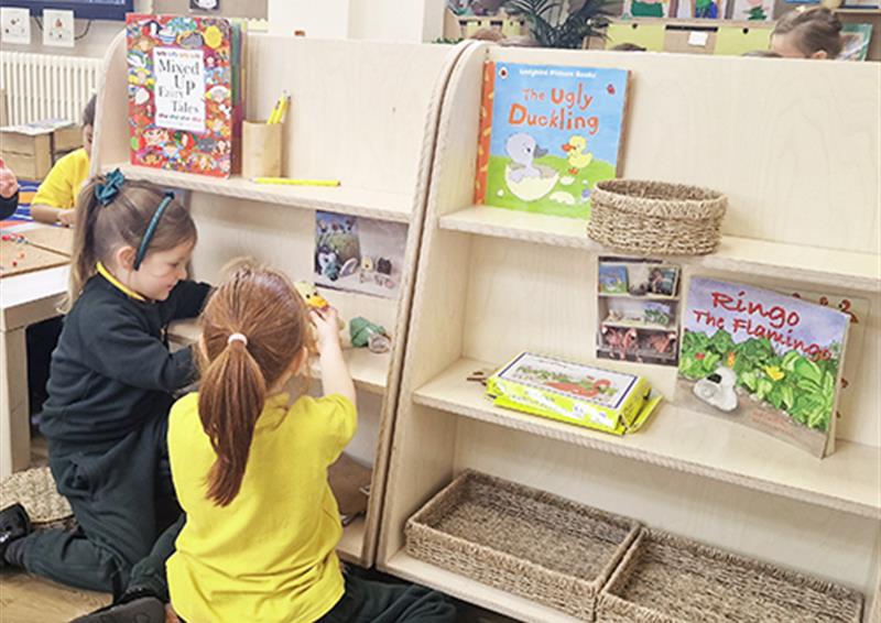 School children using Angled Storage on Wheels