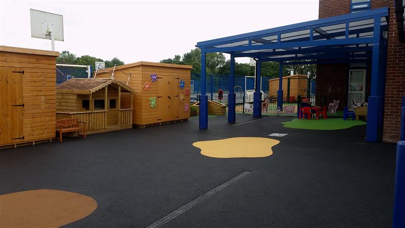 Pentagon playground development for children with special educational needs